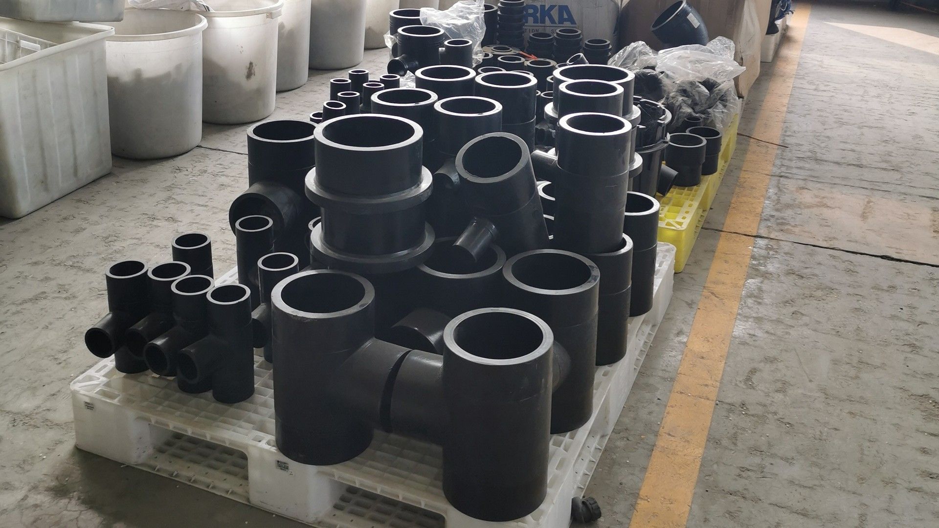 HDPE pipe fittings